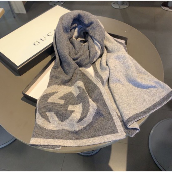 Dupe Sciarpa Classic Cashmere Grigio Scuro imitazioni perfette Replica Sciarpa Classic Cashmere Grigio Scuro Griffate