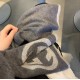 Dupe Sciarpa Classic Cashmere Grigio Scuro imitazioni perfette Replica Sciarpa Classic Cashmere Grigio Scuro Griffate