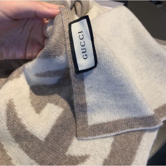 Dupe replica Sciarpa Classic Cashmere Marrone imitazioni perfette Replica Sciarpa Classic Cashmere Marrone Griffate