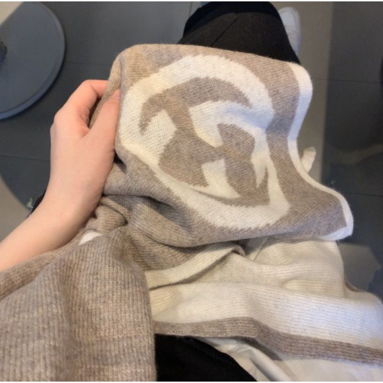 Dupe replica Sciarpa Classic Cashmere Marrone imitazioni perfette Replica Sciarpa Classic Cashmere Marrone Griffate