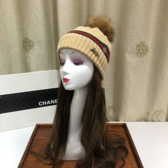 Dupe Classic Cashmere Jacquard Sciarpa e Cappello Marrone imitazioni perfette Replica Classic Cashmere Jacquard Sciarpa e Cappello Marrone Griffate