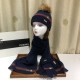 Replica falso Classic Cashmere Jacquard Sciarpa e Cappello Blu Scuro Griffate
