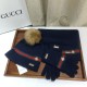 Replica falso Classic Cashmere Jacquard Sciarpa e Cappello Blu Scuro Griffate