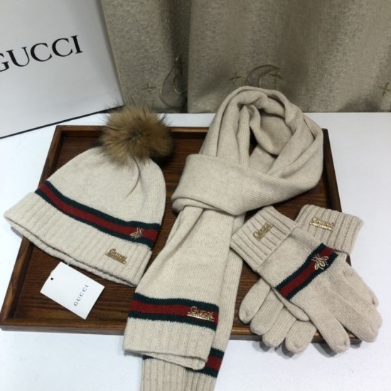 Dupe Alta gamma replica Classic Cashmere Jacquard Sciarpa e Cappello Beige imitazioni perfette Replica Alta gamma Classic Cashmere Jacquard Sciarpa e Cappello Beige Griffate