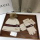 Dupe Alta gamma replica Classic Cashmere Jacquard Sciarpa e Cappello Beige imitazioni perfette Replica Alta gamma Classic Cashmere Jacquard Sciarpa e Cappello Beige Griffate