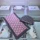 Dupe Classic Cashmere Jacquard Sciarpa e Cappello Rosa / Grigio imitazioni perfette Replica Classic Cashmere Jacquard Sciarpa e Cappello Rosa / Grigio Griffate