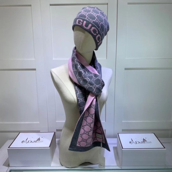 Dupe Classic Cashmere Jacquard Sciarpa e Cappello Rosa / Grigio imitazioni perfette Replica Classic Cashmere Jacquard Sciarpa e Cappello Rosa / Grigio Griffate
