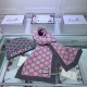 Dupe Classic Cashmere Jacquard Sciarpa e Cappello Rosa / Grigio imitazioni perfette Replica Classic Cashmere Jacquard Sciarpa e Cappello Rosa / Grigio Griffate