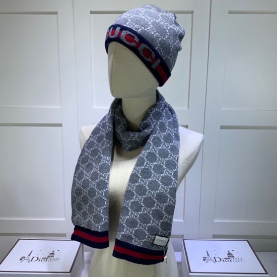 Dupe Alta gamma replica Classic Cashmere Jacquard Sciarpa e Cappello Grigio imitazioni perfette Replica Alta gamma Classic Cashmere Jacquard Sciarpa e Cappello Grigio Griffate
