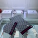 Dupe Alta gamma replica Classic Cashmere Jacquard Sciarpa e Cappello Grigio imitazioni perfette Replica Alta gamma Classic Cashmere Jacquard Sciarpa e Cappello Grigio Griffate