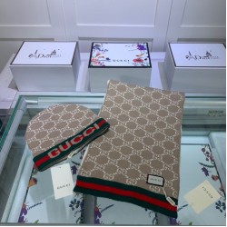 Replica Alta gamma Sciarpa e cappello classici in jacquard cashmere marrone / rosso Griffate