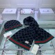 Dupe Classic Cashmere Jacquard Sciarpa e Cappello Nero imitazioni perfette Replica Classic Cashmere Jacquard Sciarpa e Cappello Nero Griffate
