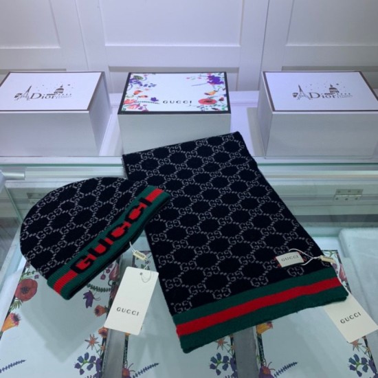 Dupe Classic Cashmere Jacquard Sciarpa e Cappello Nero imitazioni perfette Replica Classic Cashmere Jacquard Sciarpa e Cappello Nero Griffate