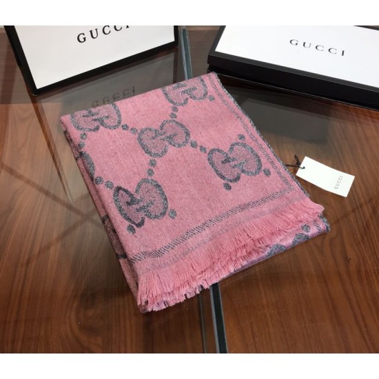 Dupe Pari replica Sciarpa in cashmere con logo jacquard GG Lurex Rose imitazioni perfette Replica Pari Sciarpa in cashmere con logo jacquard GG Lurex Rose Griffate