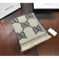 Pari Sciarpa in cashmere con logo jacquard GG Lurex Grigio