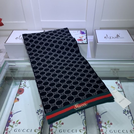 Dupe Pari replica Sciarpa cashmere jacquard 30 x 190 blu scuro imitazioni perfette Replica Pari Sciarpa cashmere jacquard 30 x 190 blu scuro Griffate