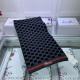 Dupe Pari replica Sciarpa cashmere jacquard 30 x 190 blu scuro imitazioni perfette Replica Pari Sciarpa cashmere jacquard 30 x 190 blu scuro Griffate
