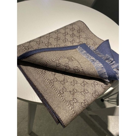Replica Sciarpa in cashmere jacquard GG 23 x 180 blu scuro Griffate
