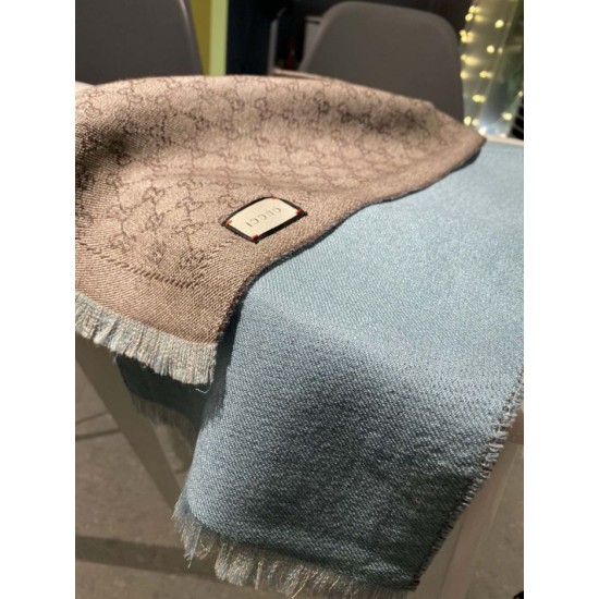 Dupe Sciarpa in cashmere jacquard con motivo GG 23 x 180 Azzurro imitazioni perfette Replica Sciarpa in cashmere jacquard con motivo GG 23 x 180 Azzurro Griffate
