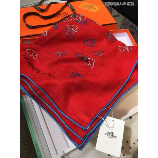 Dupe Hermes divertente scialle di seta cashmere testa di cavallo 140 rosso imitazioni perfette Replica Hermes divertente scialle di seta cashmere testa di cavallo 140 rosso Griffate